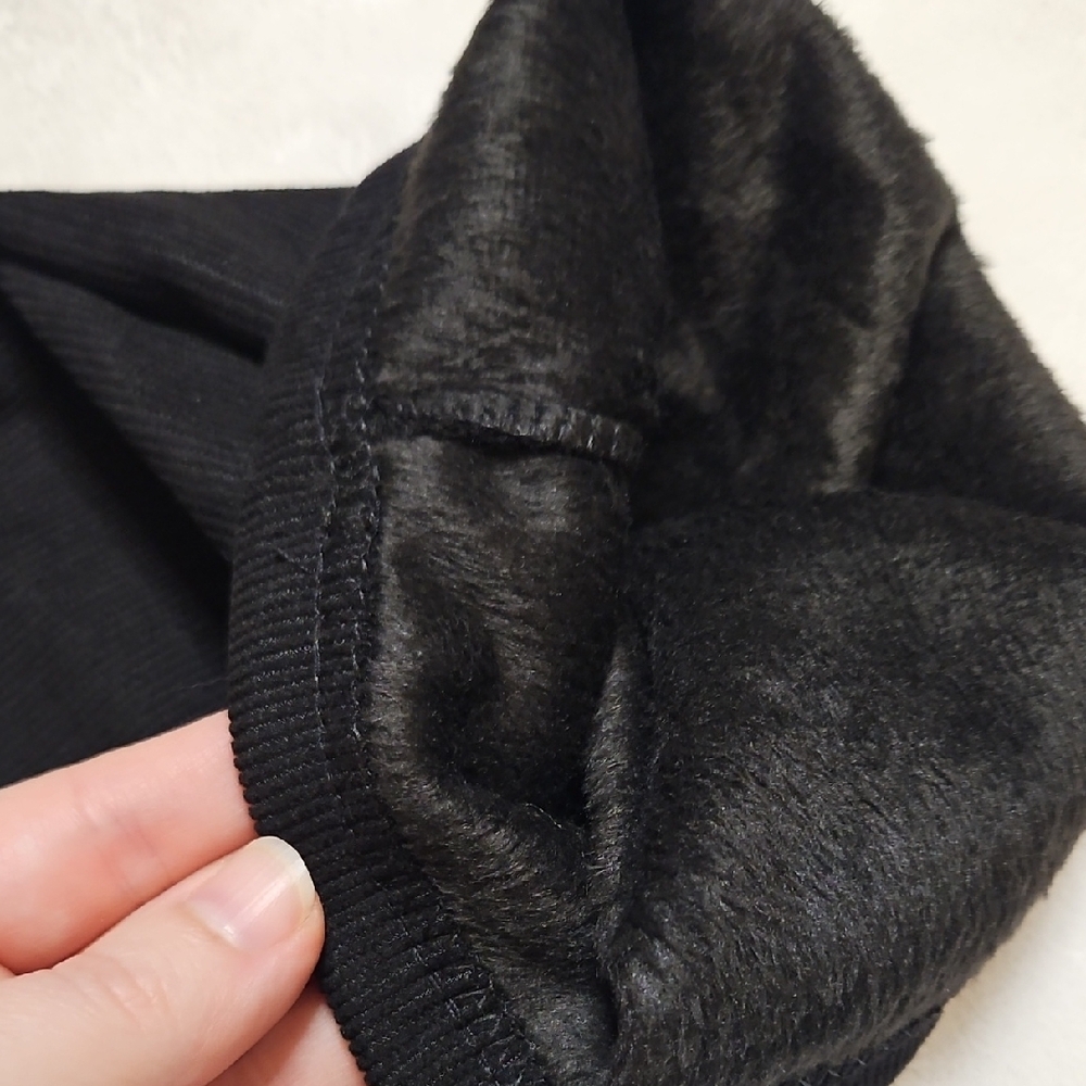 Black Ribbed Fleece-Lined Sweatpants - Picture 5 of 9